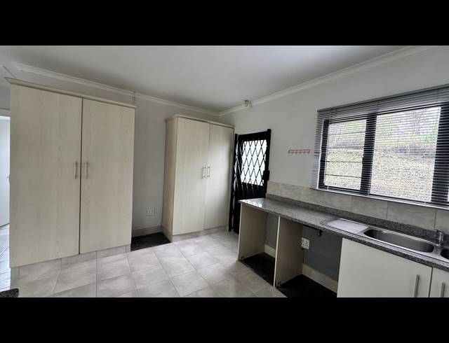 2 BEDROOM HOUSE TO LET IN RONALDSKLOOF